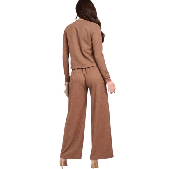 662:  GILLI NWT SET CAMEL MOCHA (GL) - Picture 2 of 3